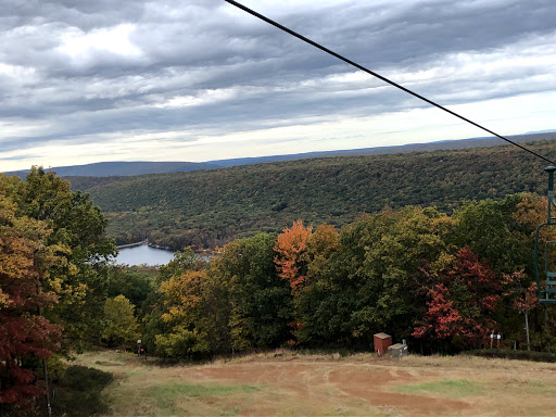 Ski Shop «Eagle Rock Resort Ski Shop», reviews and photos, Country Club Rd, Hazleton, PA 18202, USA