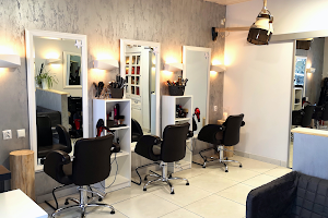 ANGELA Angelika Jankowska Salon Fryzjerski image