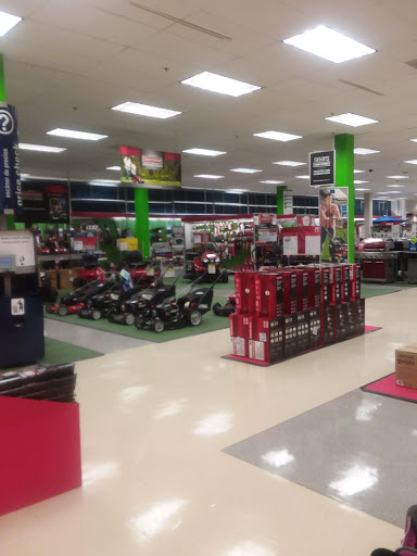 Department Store «Sears», reviews and photos, 8001 South Orange Blossom Trail, Orlando, FL 32809, USA