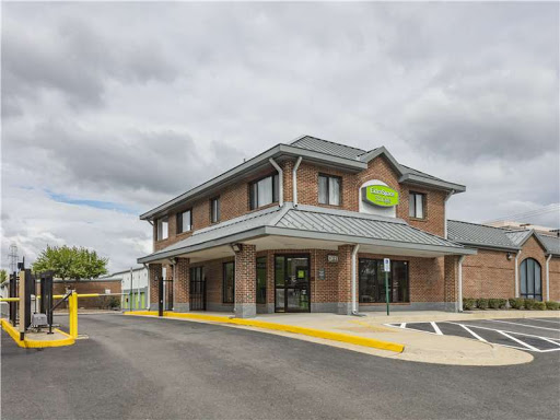 Storage Facility «Extra Space Storage», reviews and photos, 250 Spring St, Herndon, VA 20170, USA