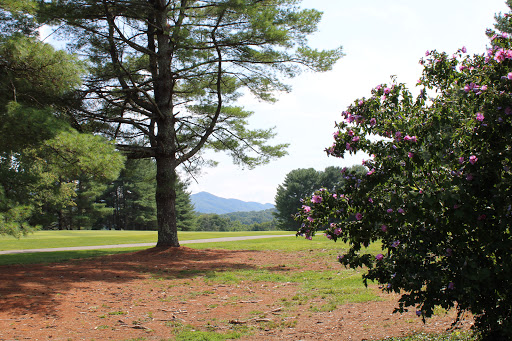 Golf Course «Pine Oaks Golf Course», reviews and photos, 1709 Buffalo Rd, Johnson City, TN 37604, USA