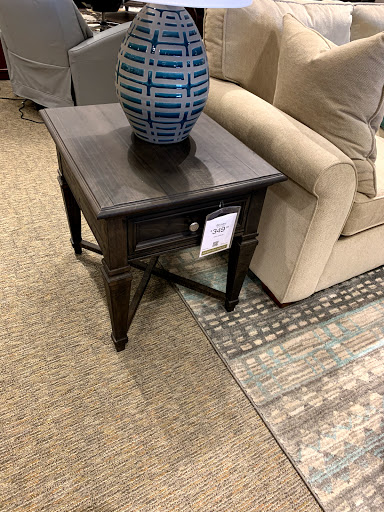 Furniture Store «Havertys Furniture», reviews and photos, 751 Centerview Blvd, Kissimmee, FL 34741, USA