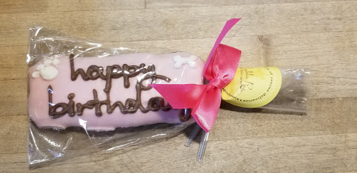 Pet Supply Store «Bad Dog Frida», reviews and photos, 2094 Atwood Ave, Madison, WI 53704, USA