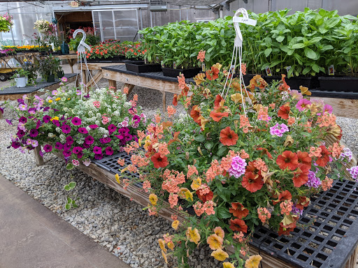 Pet Supply Store «Nickel Plate Mills Inc», reviews and photos, 1932 Parade St, Erie, PA 16503, USA