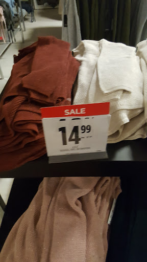 Cosmetics Store «SEPHORA inside JCPenney», reviews and photos, 4680 High Pointe Blvd, Harrisburg, PA 17111, USA