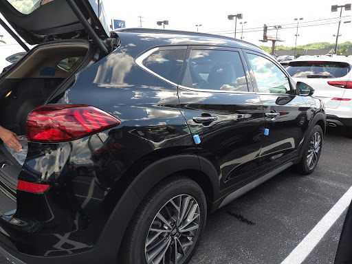 Car Dealer «Vinart Dealerships», reviews and photos, 675 State Ave, Emmaus, PA 18049, USA