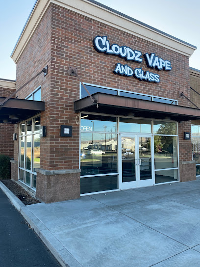 Cloudz Vape and Glass