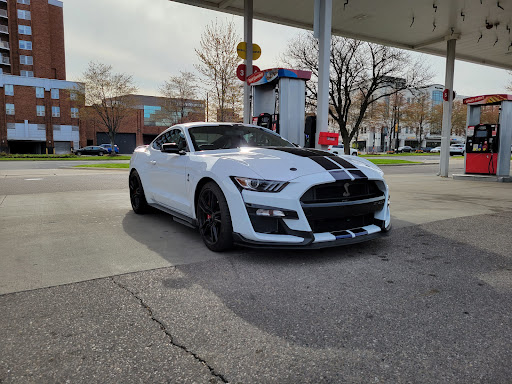 Speedway, 34750 Woodward Ave, Birmingham, MI 48009, USA, 