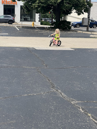 Bicycle Store «Reser Bicycle Outfitters», reviews and photos, 648 Monmouth St, Newport, KY 41071, USA