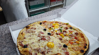 Pepperoni du Pizzas à emporter Marco Pizza à Livry-Gargan - n°2