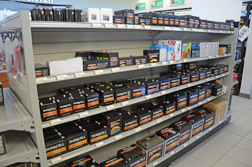 Car Battery Store «Batteries Plus Bulbs», reviews and photos, 1492 S Randall Rd, Geneva, IL 60134, USA