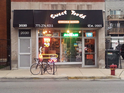 Tobacco Shop «Sweet Tooth Smoke Shop», reviews and photos, 2030 W Chicago Ave, Chicago, IL 60622, USA