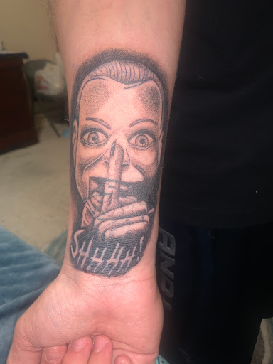 Explore small florida tattoo ideas, creative tattoo ideas in Apple Valley, available at Klassic tattoo