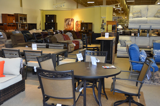 Mattress Store «Furniture & Merchandise Outlet», reviews and photos, 531 NW Broad St, Murfreesboro, TN 37130, USA