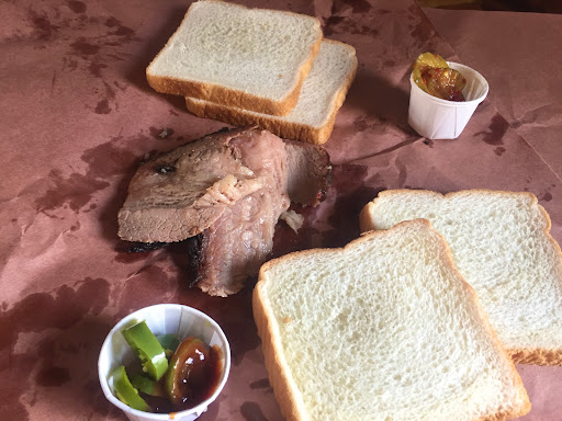 Barbecue Restaurant «Lockhart Smokehouse BBQ», reviews and photos, 400 W Davis St, Dallas, TX 75208, USA