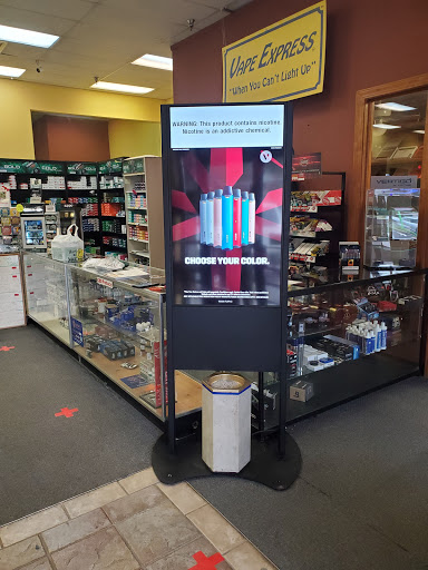 Candle Store «Blue Ridge Tobacco & Candle», reviews and photos, 2299 Cloverdale Ave NW, Winston-Salem, NC 27103, USA