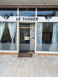 Le Tanger 11 Pl. des Halles, 72500 Montval-sur-Loir