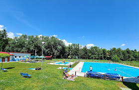 Sportovní a rekreační areál Kralovice - Bazén, in-line dráha, občerstvení