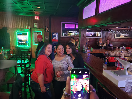 Bar «Tonic Bar», reviews and photos, 5500 Babcock Rd #117, San Antonio, TX 78240, USA