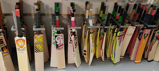 Clothing Store «Poshak Hillcroft Fashion-Style», reviews and photos, 6620 Southwest Fwy, Houston, TX 77074, USA