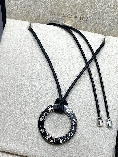 Pawn Shop «Crown Pawn Shop in Boca Raton», reviews and photos, 355 NE Spanish River Blvd, Boca Raton, FL 33431, USA