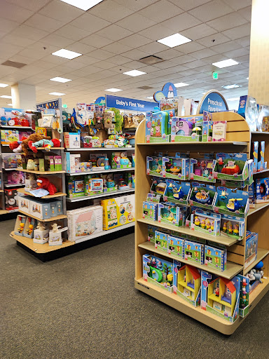 Book Store «Barnes & Noble», reviews and photos, 210 Americana Way, Glendale, CA 91210, USA