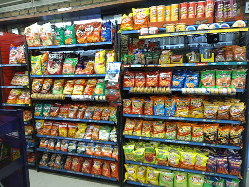 Liquor Store «Chandler Liquors», reviews and photos, 554 N Arizona Ave, Chandler, AZ 85225, USA