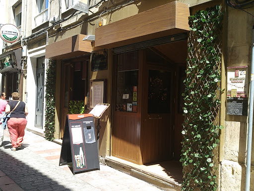 Información y opiniones sobre Restaurante Casa Daniel de León