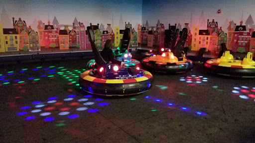 Amusement Center «Make Believe Family Fun Center», reviews and photos, 8303 Day Dr, Parma, OH 44129, USA