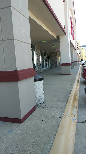 Thrift Store «Plaza Thrift Store», reviews and photos, 135 S Central Expy, McKinney, TX 75070, USA