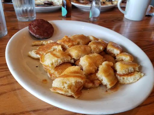 American Restaurant «Cracker Barrel Old Country Store», reviews and photos, 4210 Marlane Dr, Grove City, OH 43123, USA