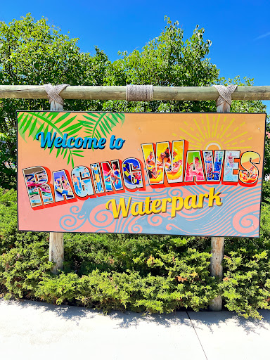 Water Park «Raging Waves Waterpark», reviews and photos, 4000 N Bridge St, Yorkville, IL 60560, USA
