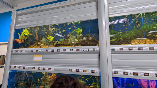 Pet Supply Store «Pet Supermarket», reviews and photos, 3316 Battleground Ave, Greensboro, NC 27410, USA