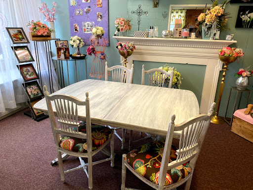 Florist «Flowers By The Station», reviews and photos, 73 Union St, Attleboro, MA 02703, USA
