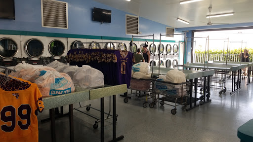 Laundromat «Laundromart North Fort Myers», reviews and photos, 216 Pondella Rd, North Fort Myers, FL 33903, USA