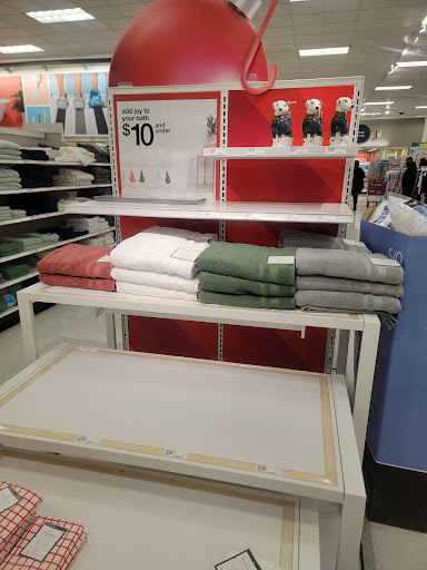 Department Store «Target», reviews and photos, 12130 Jefferson Ave, Newport News, VA 23602, USA