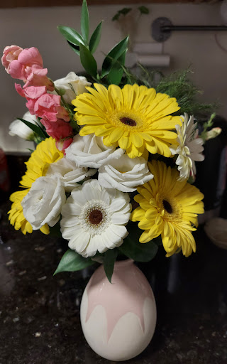 Florist «Flowers by Chris», reviews and photos, 1023 Cathedral St, Baltimore, MD 21201, USA