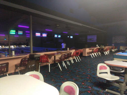Bowling Alley «Town & Country Lanes», reviews and photos, 3500 River Rd N, Keizer, OR 97303, USA