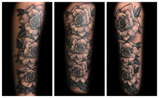 Body Piercing Shop «Alchemy Tattoo & Body Piercing in Tazewell, TN», reviews and photos, 1916 Highway 25 East, Tazewell, TN 37879, USA