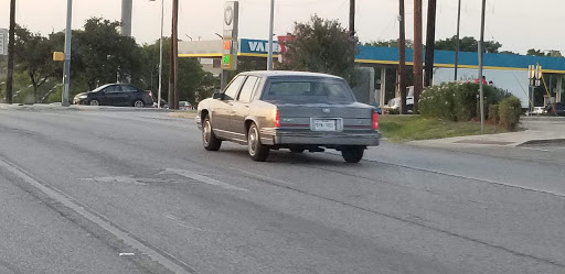 Convenience Store «Valero Corner Store», reviews and photos, 421 Valley Hi Dr, San Antonio, TX 78227, USA
