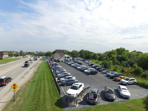 Used Car Dealer «Conway Imports Auto Sales», reviews and photos, 615 E Lake St, Streamwood, IL 60107, USA