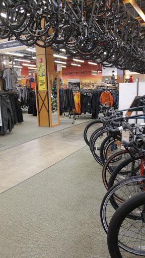 Camping Store «REI», reviews and photos, 279 Salem St, Reading, MA 01867, USA