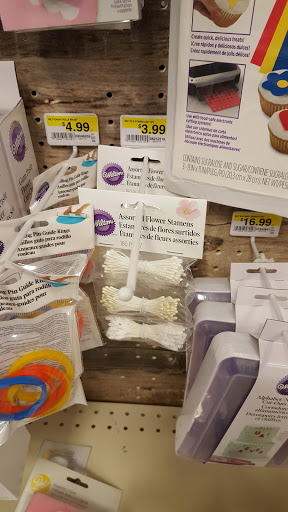 Fabric Store «Jo-Ann Fabrics and Crafts», reviews and photos, 2267 Northampton St, Holyoke, MA 01040, USA