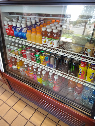 Bagel Shop «Yum Yum Donuts», reviews and photos, 8704 Foothill Blvd, Sunland-Tujunga, CA 91040, USA