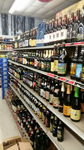 Grocery Store «Pismo Market», reviews and photos, 700 Dolliver St, Pismo Beach, CA 93449, USA