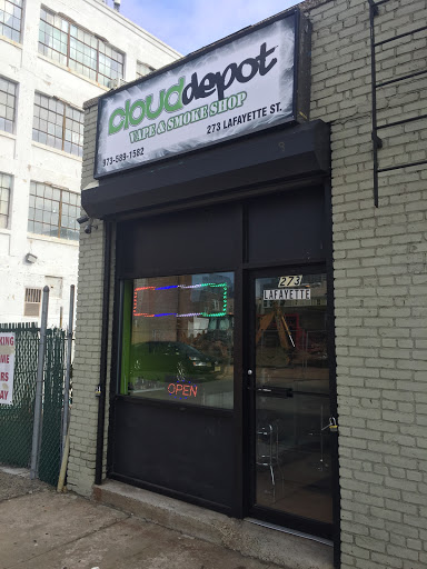 Tobacco Shop «Cloud Depot Vape & Smoke Shop», reviews and photos, 273 Lafayette St, Newark, NJ 07105, USA