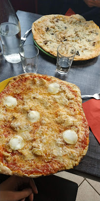 Pizza du Pizzeria Le Don Camillo à Oloron-Sainte-Marie - n°7