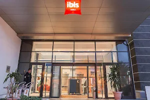 Ibis Oran les Falaises image