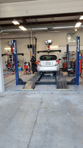 Auto Repair Shop «Schertz Auto Service», reviews and photos, 1205 Borgfeld Rd, Schertz, TX 78154, USA