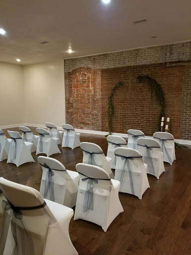 Wedding Venue «White Hydrangea Weddings», reviews and photos, 34 S Main St, Liberty, MO 64068, USA